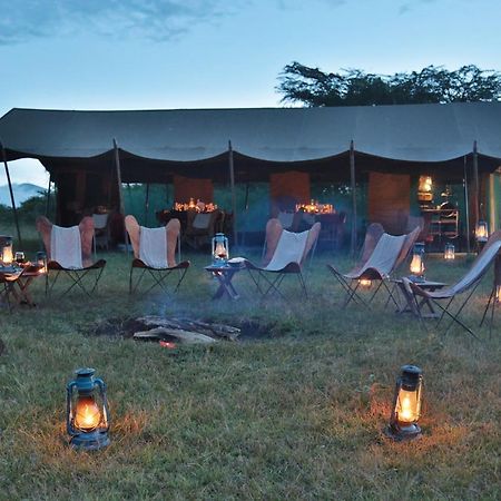 Готель Pakulala Safari Camp - Нґоронґоро Екстер'єр фото